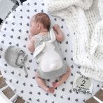 Комплект LITTLE BUNNY серый: боди и шапочка