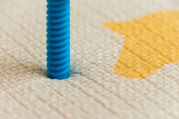 Односторонний коврик Sillky 230x140x1.2см (Деревянные лошадки)