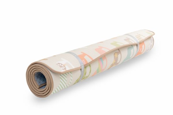 Односторонний коврик Sillky 230x140x1.2см (Деревянные лошадки)